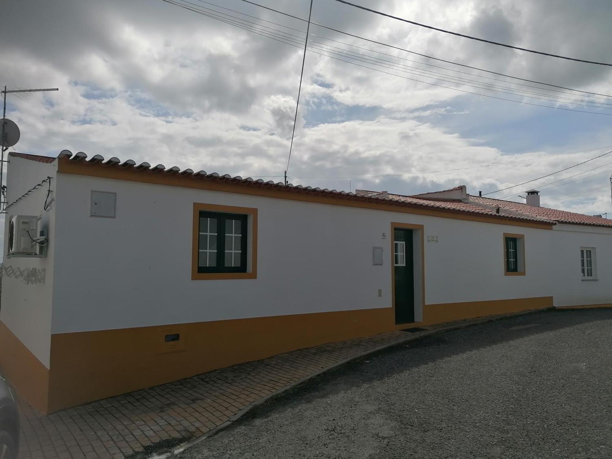 A Casa da Carolina Mértola Exterior foto
